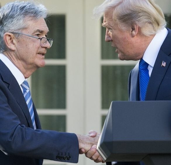 Στη Fed σήμερα ο Ντόναλντ Τραμπ