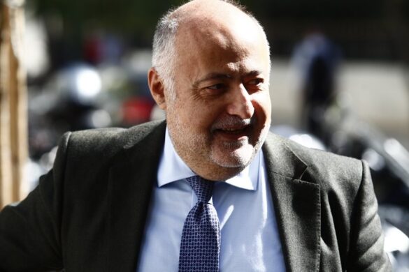 Δ. Τσιόδρας : «Οι πρυτανικές αρχές οφείλουν να αναλάβουν τις ευθύνες τους για την ασφάλεια στα ΑΕΙ»