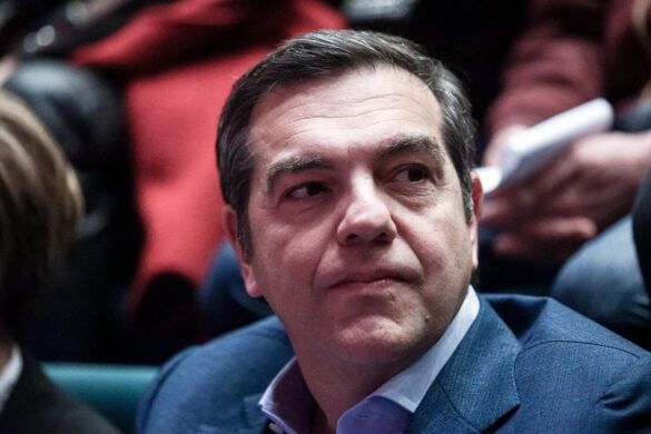 Ο Τσίπρας ανακοίνωσε το «μανιφέστο» του κόμματός του, ανήμερα Πρωτομαγιάς