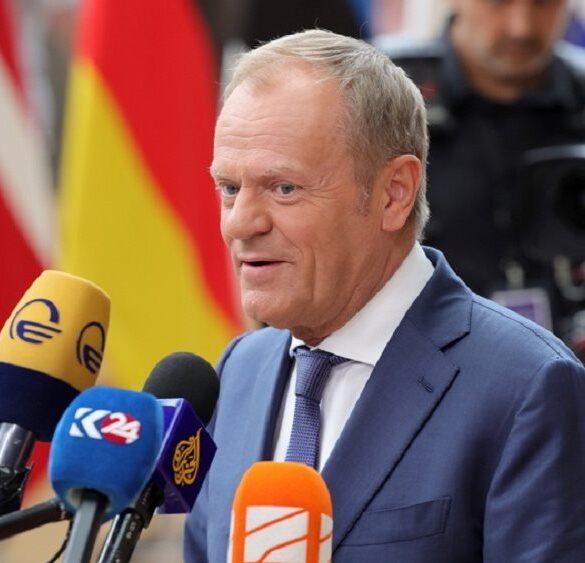 Τουσκ – “Μη ικανοποιητικά” τα πρώτα μηνύματα από τη Ρωσία για την πρόταση εκεχειρίας στην Ουκρανία