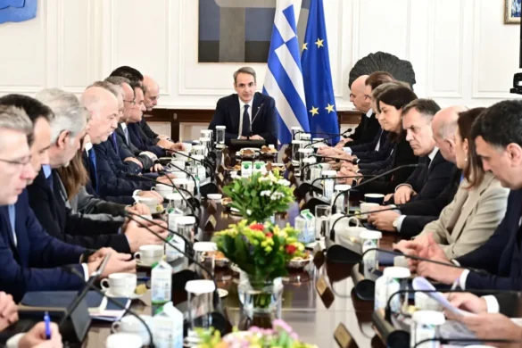 Ανασχηματισμός : Οι «αμετακίνητοι» υπουργοί