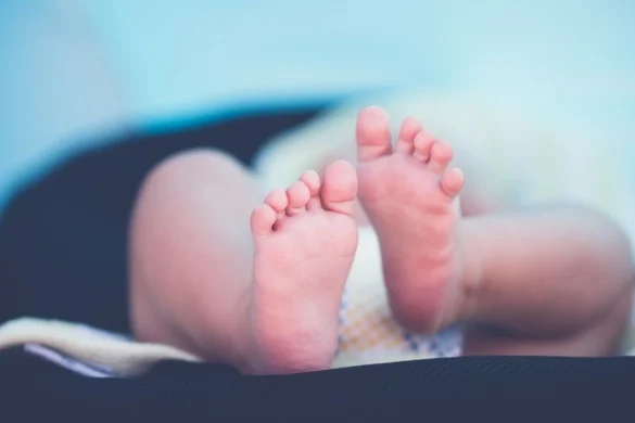 Χανιά: Βρέφος έπεσε από μπαλκόνι – Νοσηλεύεται διασωληνωμένο