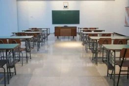 Λήξη μαθημάτων για τα γυμνάσια σήμερα