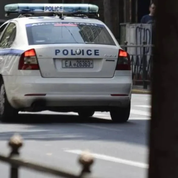 Παραδόθηκε ο 20χρονος που δραπέτευσε από τα κρατητήρια στο Αγρίνιο