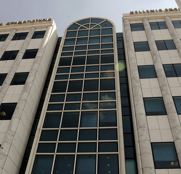 Χρηματιστήριο: Ανοδικές διαθέσεις με “βαρίδι” την αποκοπή της Titan