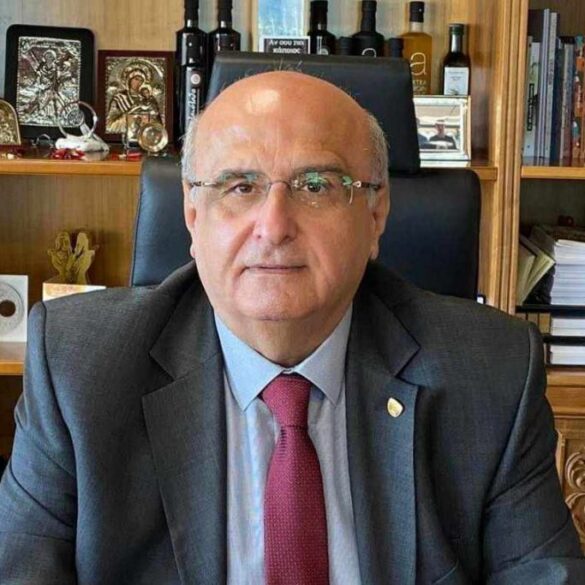 Πανεπιστήμιο Πατρών: Τα συνθήματα για τον Πρύτανη και η απάντηση του Χρήστου Μπούρα