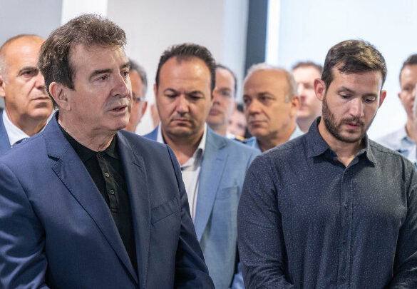 Μ. Χρυσοχοΐδης: «Στη μνήμη των θυμάτων τρομοκρατίας παίρνουμε κουράγιο και δύναμη να συνεχίσουμε το έργο μας»