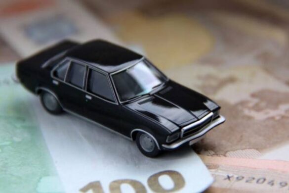 Εφορία: «Ραβασάκια» σε 90.000 ιδιοκτήτες οχημάτων για απλήρωτα τέλη κυκλοφορίας