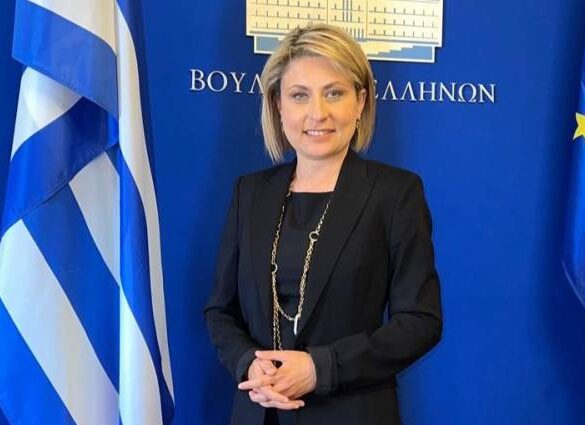 Χριστίνα Αλεξοπούλου: Κατάργηση της υποχρεωτικής ενημερότητας για άδεια στις λαϊκές αγορές της Αχαΐας