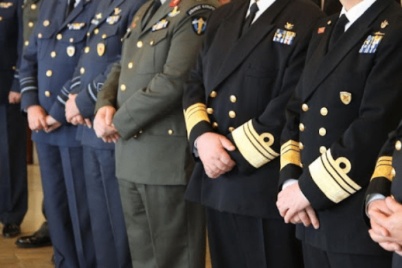 Ένστολοι: Αύξηση 100 ευρώ μηνιαίως μέσω επιδόματος επικινδυνότητας – Από 1η Ιουλίου 2025 η καταβολή του