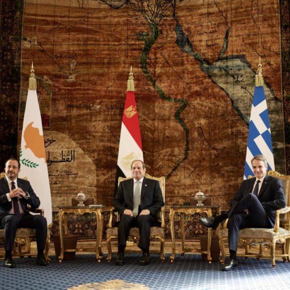 Από την τριμερή Σύνοδο Κορυφής στην Αίγυπτο στη Σαουδική Αραβία – Αναζητείται σταθερότητα μέσω συμμαχιών
