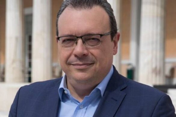 Σ. Φάμελλος: Στα Καλάβρυτα για τις εκδηλώσεις μνήμης του Ολοκαυτώματος