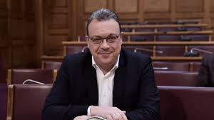 Φάμελλος: Σοβαρές οι κυβερνητικές ευθύνες για την ακρίβεια και τις αθέμιτες πρακτικές στον τραπεζικό τομέα