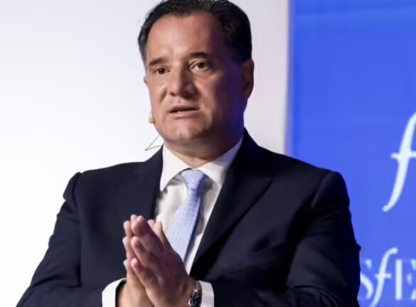 Άδ. Γεωργιάδης: Επανέφερε το δικαίωμα απόσπασης των υπαλλήλων του Υπ. Υγείας για συνυπηρέτηση με ένστολο σύζυγο χωρίς περιορισμούς