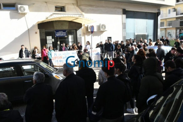 Μηνιγγίτιδα : Δωρεάν εμβόλια για όλους ζητούν οι κάτοικοι της Πάτρας