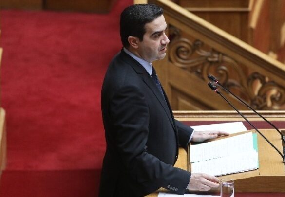 Μ. Κατρίνης: Υπερψηφίζουμε τις αμυντικές δαπάνες, αλλά δε δίνουμε λευκή επιταγή