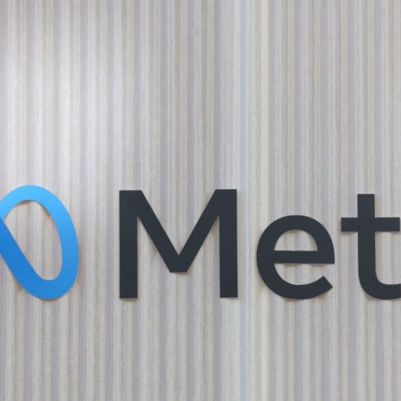 Το εποπτικό συμβούλιο της Meta καταδικάζει τη στροφή προς Τραμπ