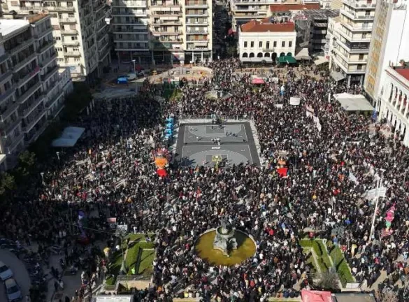 Πάτρα – Κινητοποίηση για τα Τέμπη: Το λάθος, οι αντιδράσεις και η ουσία