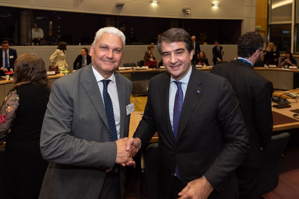 fineview.gr vrikseles vrikseles