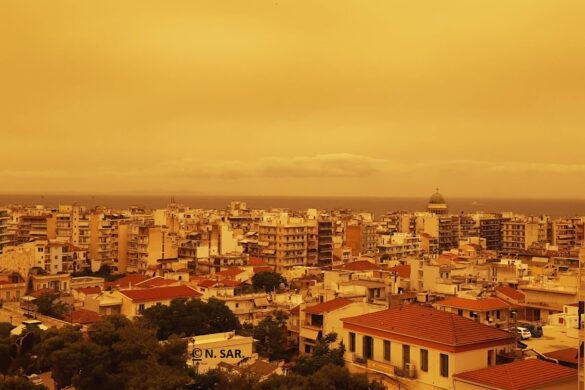 Αφρικανική σκόνη: Στο «κόκκινο» η Αττική και η νότια Ελλάδα – Πότε αναμένεται η κορύφωση και η υποχώρηση του φαινομένου