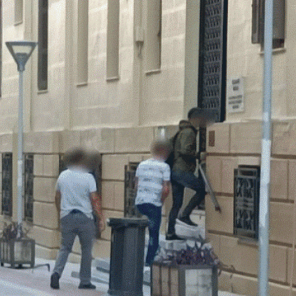 Πάτρα: Προφυλακίστηκε ο 51χρονος που είχε σχέσεις με την 14χρονη ανιψιά του