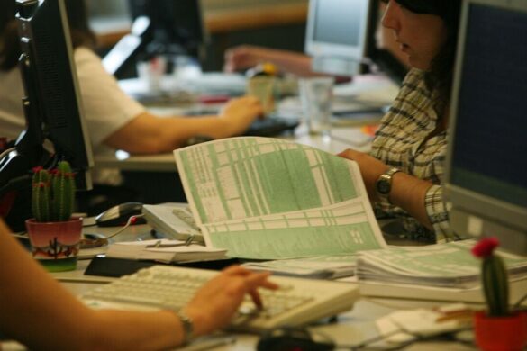 Φορολογικές δηλώσεις: Πότε ξεκινάει η υποβολή στο Taxinet – Τι αλλάζει φέτος