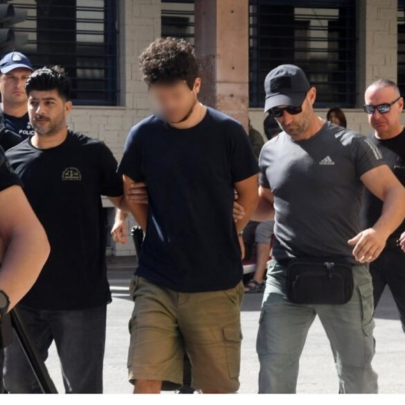 Φωτιά στο Γηροκομειό: Οι δικηγόροι των δύο κατηγορούμενων νεαρών για την ανακριτική διαδικασία