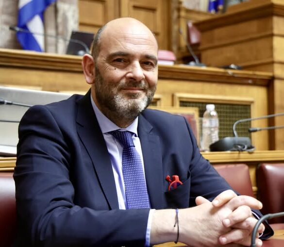 Φωτήλας για Ρωμαϊκό Ωδείο Πάτρας: “Θα λειτουργεί με τον τρόπο του Ωδείου Ηρώδου του Αττικού”