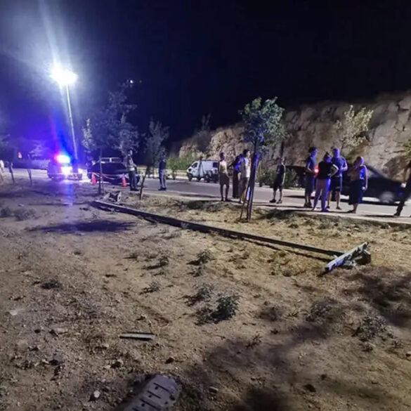 Τραγωδία στην άσφαλτο: Νεκρή 17χρονη σε τροχαίο – Αυτοκίνητο καρφώθηκε σε κολώνα
