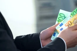 Γιατί υπάρχουν φέτος προβλήματα στην πληρωμή της αναδιανεμητικής ενίσχυσης