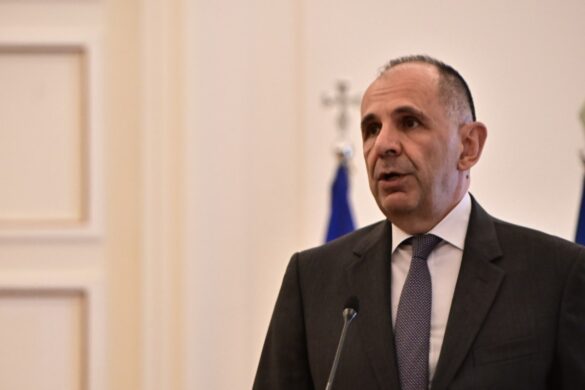 Γεραπετρίτης: Δεν είναι πρόθεση της Ελλάδας να εμπλακεί στον πόλεμο – Να αναλάβει η ΕΕ τον ηγετικό της ρόλο