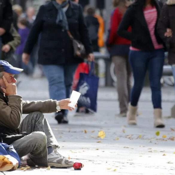 Ρεκόρ φτώχειας στη Γερμανία: Πάνω από 13 εκ. πολίτες σε κίνδυνο