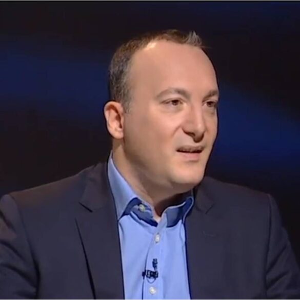 Οι «Φρουροί της Αχαΐας»: Οι μυκηναϊκές ταφές πολεμιστών και η προέλευση του τοπωνυμίου «Αχαΐα» με το Δρ. Θεόδωρο Γιαννόπουλο