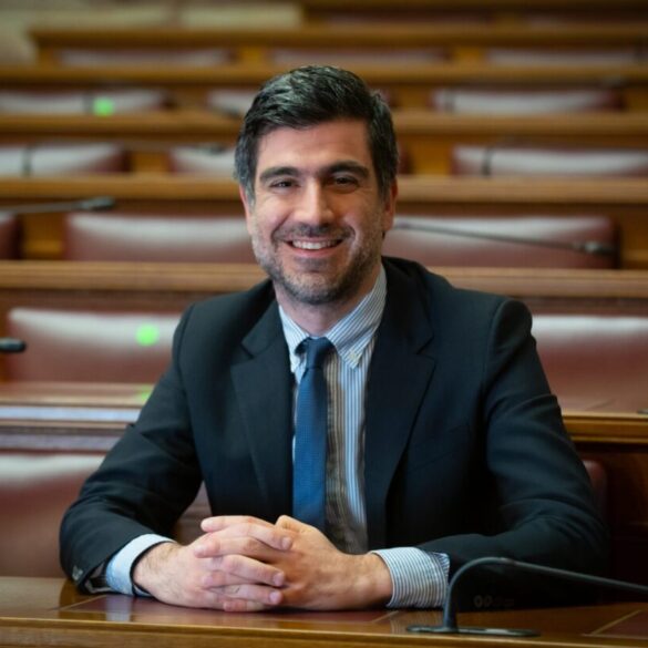 ΠΑΣΟΚ Αχαϊας: Εκδήλωση με ομιλητή τον Θανάση Γλαβίνα στην Άκολη