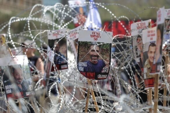 Ισραήλ: Δημοσιεύθηκε κατάλογος 250 Παλαιστινίων κρατουμένων που θα απελευθερωθούν με αντάλλαγμα την απελευθέρωση των Ισραηλινών ομήρων της Χαμάς
