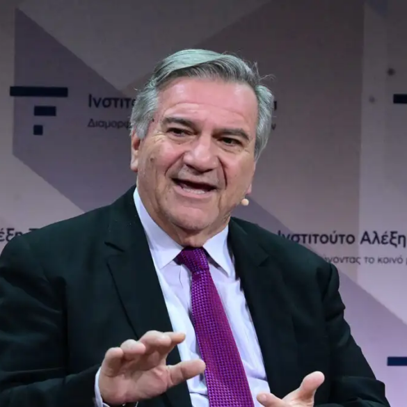 «Κεραυνοί» Καστανίδη μετά την παραίτηση: «Απειλούσαν μέχρι και οργανώσεις για να μην με προσκαλούν ως ομιλητή»