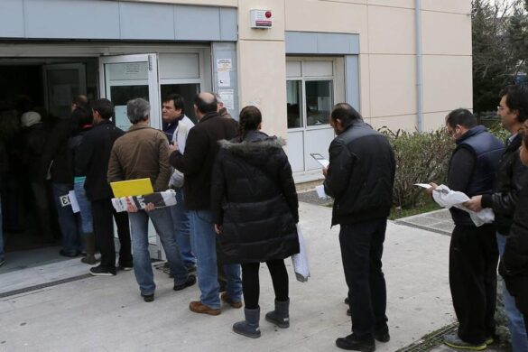Τέλη κυκλοφορίας: Η διαδικασία κατάθεσης πινακίδων των οχημάτων