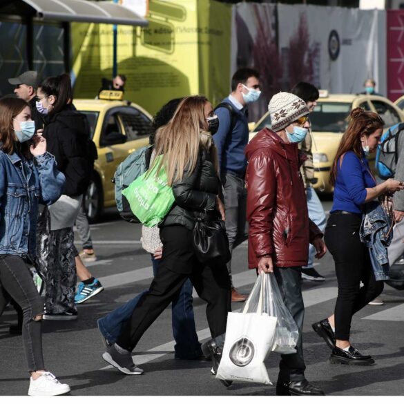 Πληροφορίες για νέα «έκρηξη» κρουσμάτων σήμερα – Με 30.000 νέες διαγνώσεις