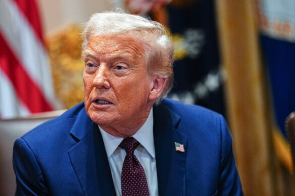 Ο Ντ. Τραμπ θα προεδρεύσει σε «ευρεία σύσκεψη» στον Λευκό Οίκο για την «επόμενη μέρα» ανάμεσα στο Ισραήλ και τη Χαμάς