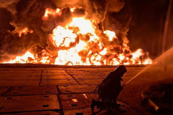 Επιδρομή drones της Ουκρανίας προκαλεί πυρκαγιά σε πολυκατοικία σε πόλη της νότιας Ρωσίας