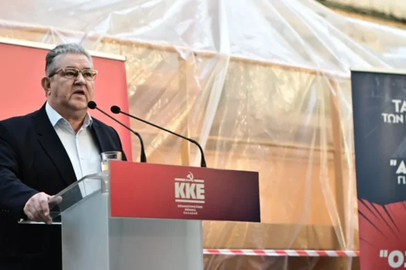 Κουτσούμπας για Τέμπη – «Απόφασή μας να γίνουμε όλοι εμείς η φωνή όλων των νεκρών»