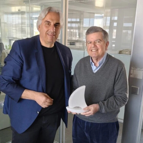 Ο εφοπλιστής Αθανάσιος Μαρτίνος χτίζει και εξοπλίζει διαμερίσματα για τη στέγαση γιατρών στην Τήνο