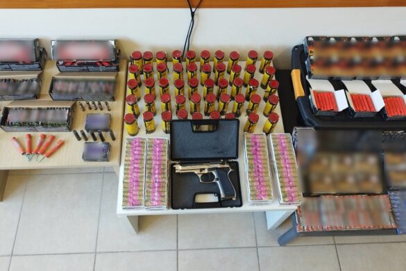 Πάτρα: Συνελήφθη με 30.000 κροτίδες στην κατοχή του