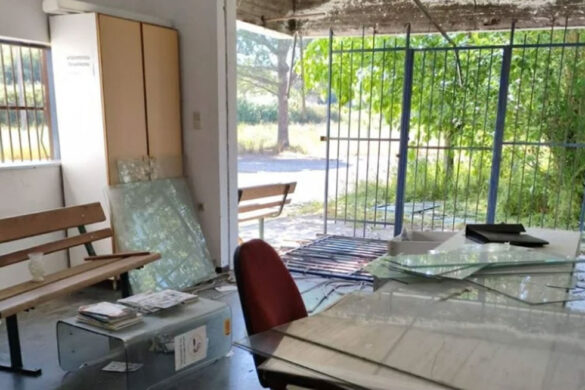 Δυτική Ελλάδα: Ξήλωσαν μέχρι και τα αλουμίνια από το ΚΤΕΟ Αγρινίου