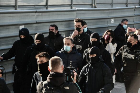 Βίαιη προσαγωγή του τρίτου φερόμενου θύματος βιασμού από τον Δ. Λιγνάδη διέταξε το ΜΟΔ καθώς ο μάρτυρας παραμένει άφαντος