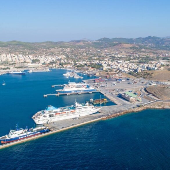 ΤΑΙΠΕΔ: Τρεις υποψήφιοι επενδυτές ζήτησαν την παράταση του διαγωνισμού για τον Οργανισμό Λιμένος Λαυρίου