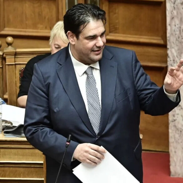 Λιβάνιος για δημοτικά τέλη: Θα αποσυνδεθούν από τους λογαριασμούς ρεύματος