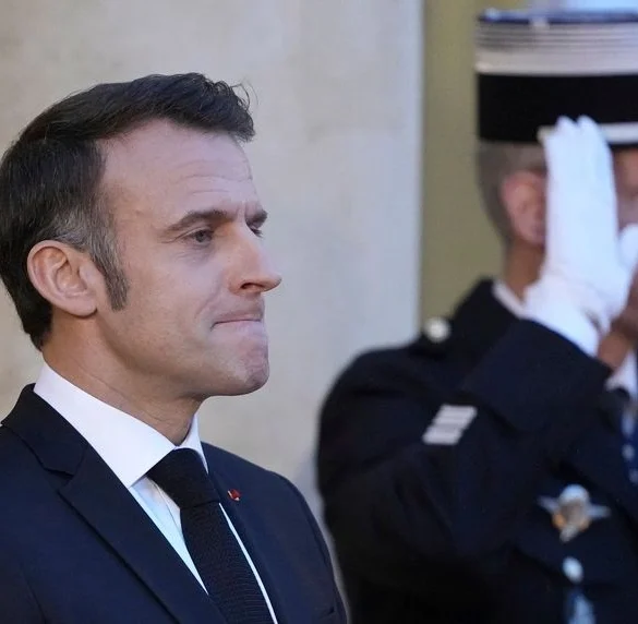 Έκτακτη σύσκεψη στο Ελιζέ για την κρίσιμη σύνοδο κορυφής της Ε.Ε. υπό τον Μακρόν