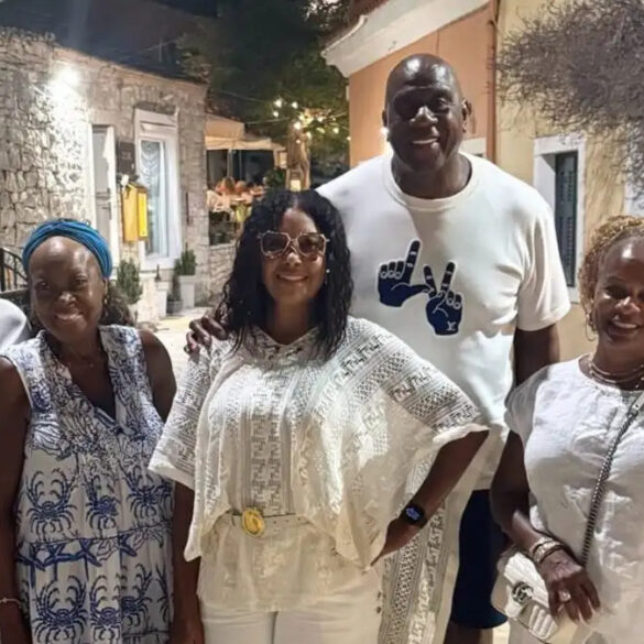Διακοπές στο Ιόνιο για τον θρύλο του ΝΒΑ Μάτζικ Τζόνσον