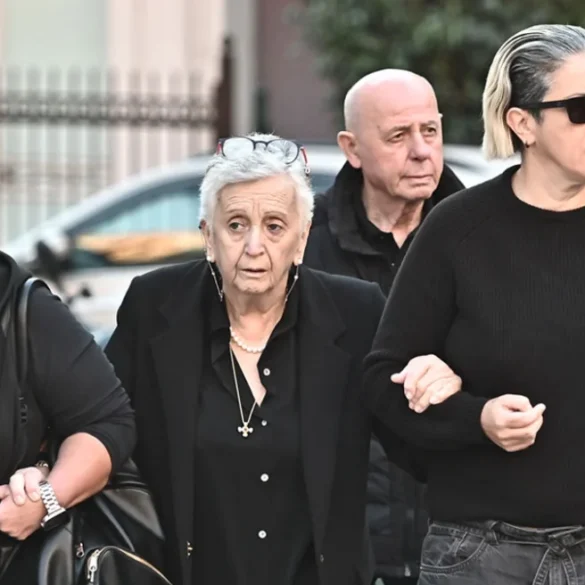 Πλήθος κόσμου στο 40ήμερο μνημόσυνο του Γιώργου Μαζωνάκη